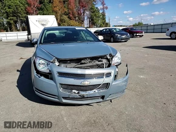 ✅ 2009 Chevrolet Malibu 1LT • VIN: 1G1ZH57B99F230319 • Lot: 81972684. Listed on Copart with 223,506 mi. Free auction sales archive from the USA and detailed vehicle history report at DreamBid. Image 10.