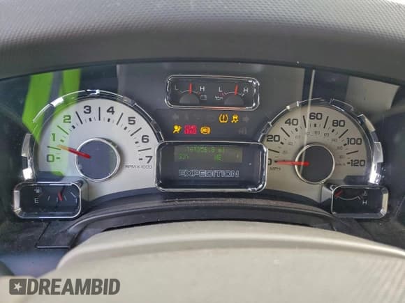 ✅ 2010 Ford Expedition SSV • VIN: 1FMJU1G59AEB69465 • Lot: 94913175. Listed on Copart with 161,356 mi. Free auction sales archive from the USA and detailed vehicle history report at DreamBid. Image 9.