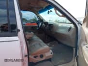 ✅ 2001 Ford F-150 XLT • VIN: 1FTRW08LX1KA41925 • Лот: 43284658. Опубликован ранее на IAAI с пробегом 188 080 миль. Бесплатный доступ к архиву аукционных продаж из США и подробный отчёт об истории автомобиля на DreamBid. Изображение 5.