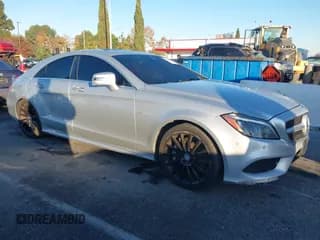 ✅ 2015 Mercedes-Benz CLS 550 • VIN: WDDLJ7DB0FA156210 • Лот: 43792294. Опубликован ранее на IAAI с пробегом 102 225 миль. Бесплатный доступ к архиву аукционных продаж из США и подробный отчёт об истории автомобиля на DreamBid. Изображение 1.