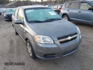 ✅ 2008 Chevrolet Aveo LS • VIN: KL1TD56678B252877 • Lot: 41755364. Wystawiony na IAAI z przebiegiem 127 186 mil. Bezpłatny archiwum sprzedaży aukcyjnych z USA i szczegółowy raport historii pojazdu na DreamBid. Zdjęcie 1.