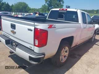 2017 Chevrolet Silverado 1500 LTZ z VIN 1GCVKSEJ2HZ345888, wystawiony jako IAAI lot #42702239 z przebiegiem 129 551 mil mil oraz . Historia ofert i sprzedaży dostępna na DreamBid. Obrazek 4.