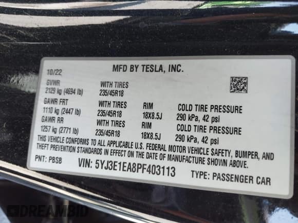 ✅ 2023 Tesla Model 3 • VIN: 5YJ3E1EA8PF403113 • Lot: 41967532. Wystawiony na IAAI z przebiegiem 19 545 mil. Bezpłatny archiwum sprzedaży aukcyjnych z USA i szczegółowy raport historii pojazdu na DreamBid. Zdjęcie 9.
