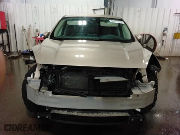 ✅ 2020 Ford Escape SE • VIN: 1FMCU9G63LUB24336 • Lot: 86892125. Listed on Copart with 69,704 mi. Free auction sales archive from the USA and detailed vehicle history report at DreamBid. Image 5.