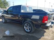 ✅ 2015 Ram 1500 Express • VIN: 1C6RR6KT4FS566478 • Lot: 43192379. Wystawiony na IAAI z przebiegiem 303 543 mil. Bezpłatny archiwum sprzedaży aukcyjnych z USA i szczegółowy raport historii pojazdu na DreamBid. Zdjęcie 3.