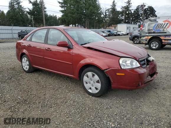 ✅ 2008 Suzuki Forenza • VIN: KL5JD56Z28K929494 • Lot: 84275715. Listed on Copart with 195,758 mi. Free auction sales archive from the USA and detailed vehicle history report at DreamBid. Image 4.