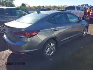 2019 Hyundai Elantra SEL с VIN 5NPD84LF5KH408288, выставлен на аукционе IAAI как лот 43481073 с пробегом 65 631 миль миль и . История ставок и продаж доступна на DreamBid. Изображение 4.