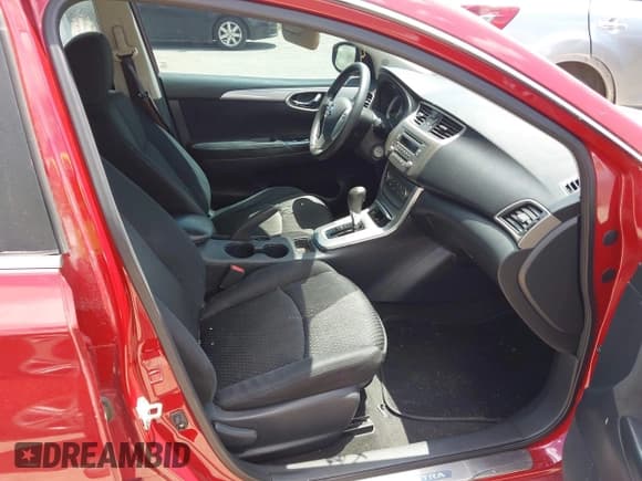 ✅ 2014 Nissan Sentra S • VIN: 3N1AB7AP1EY233713 • Lot: 42810153. Listed on IAAI with 108,648 mi. Free auction sales archive from the USA and detailed vehicle history report at DreamBid. Image 5.