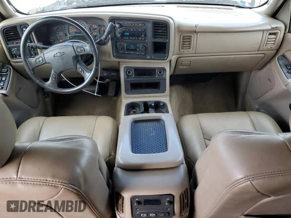 2004 Chevrolet Silverado 2500 LS с VIN 1GCGK23U74F207930, выставлен на аукционе Copart как лот 91037805 с пробегом 284 461 миль миль и Чистый • Clean title. История ставок и продаж доступна на DreamBid. Изображение 8.