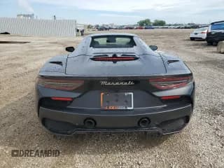 ✅ 2023 Maserati MC20 • VIN: ZAMBMSAB5P0444747 • Lot: 65518745. Wystawiony na Copart z przebiegiem 418 mil. Bezpłatny archiwum sprzedaży aukcyjnych z USA i szczegółowy raport historii pojazdu na DreamBid. Zdjęcie 6.