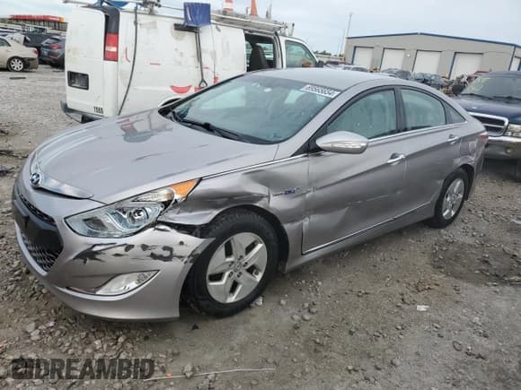 ✅ 2011 Hyundai Sonata Hybrid • VIN: KMHEC4A41BA003181 • Lot: 69565654. Listed on Copart with 226,784 mi. Free auction sales archive from the USA and detailed vehicle history report at DreamBid. Image 1.