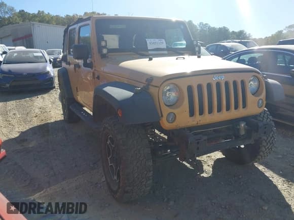 ✅ 2014 Jeep Wrangler Unlimited Sport • VIN: 1C4BJWDG4EL139313 • Lot: 43451129. Listed on IAAI with 114,315 mi. Free auction sales archive from the USA and detailed vehicle history report at DreamBid. Image 1.