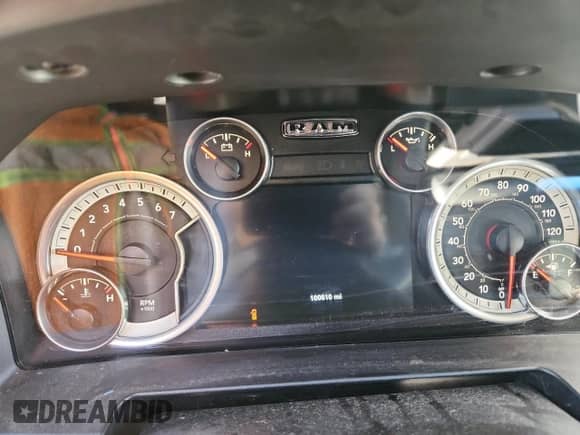 2015 Ram 1500 Outdoorsman с VIN 1C6RR6LT0FS522573, выставлен на аукционе Copart как лот 90810405 с пробегом 100 610 миль миль и Списание • Salvage title. История ставок и продаж доступна на DreamBid. Изображение 9.