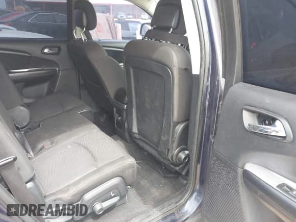 ✅ 2017 Dodge Journey SXT • VIN: 3C4PDDBG4HT574281 • Lot: 42273583. Wystawiony na IAAI z przebiegiem 155 611 mil. Bezpłatny archiwum sprzedaży aukcyjnych z USA i szczegółowy raport historii pojazdu na DreamBid. Zdjęcie 8.