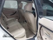 ✅ 2014 BMW 3 Series 328i Gran Turismo xDrive • VIN: WBA3X5C58ED559323 • Лот: 42628267. Опубликован ранее на IAAI с пробегом 116 284 миль. Бесплатный доступ к архиву аукционных продаж из США и подробный отчёт об истории автомобиля на DreamBid. Изображение 8.