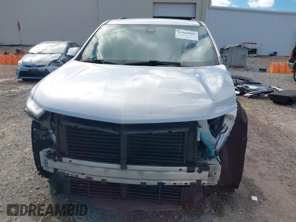 ✅ 2022 Chevrolet Traverse LT Cloth • VIN: 1GNEVGKW2NJ124507 • Lot: 43565965. Listed on IAAI with 137,893 mi. Free auction sales archive from the USA and detailed vehicle history report at DreamBid. Image 6.