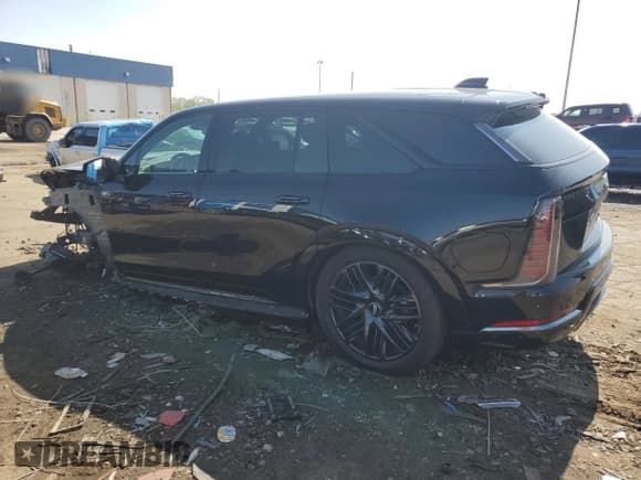 ✅ 2025 Cadillac ESCALADE IQ • VIN: 1GYTEFKL7SU102944 • Lot: 70340365. Wystawiony na Copart z przebiegiem 3 166 mil. Bezpłatny archiwum sprzedaży aukcyjnych z USA i szczegółowy raport historii pojazdu na DreamBid. Zdjęcie 2.