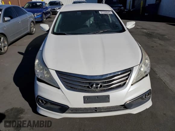 ✅ 2015 Hyundai Azera • VIN: KMHFG4JG2FA450191 • Lot: 87260645. Listed on Copart with 149,666 mi. Free auction sales archive from the USA and detailed vehicle history report at DreamBid. Image 5.