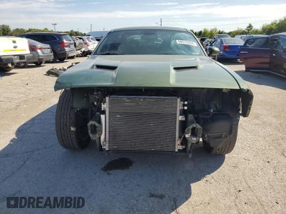 ✅ 2019 Dodge Challenger SXT • VIN: 2C3CDZGG3KH690385 • Lot: 69512284. Wystawiony na Copart z przebiegiem 63 994 mil. Bezpłatny archiwum sprzedaży aukcyjnych z USA i szczegółowy raport historii pojazdu na DreamBid. Zdjęcie 5.