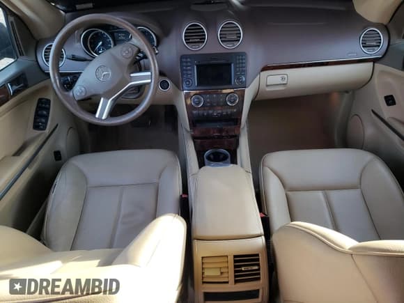 ✅ 2011 Mercedes-Benz GL 450 • VIN: 4JGBF7BE5BA630419 • Лот: 91505925. Опубликован ранее на Copart с пробегом 207 829 миль. Бесплатный доступ к архиву аукционных продаж из США и подробный отчёт об истории автомобиля на DreamBid. Изображение 8.