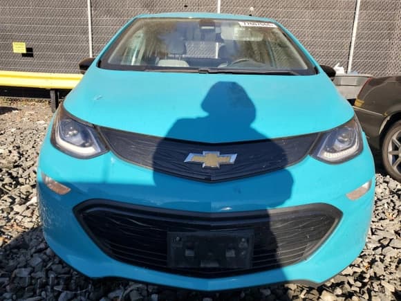 ✅ 2020 Chevrolet Bolt EV LT • VIN: 1G1FY6S03L4105611 • Lot: 77607044. Wystawiony na Copart z przebiegiem 136 230 mil. Bezpłatny archiwum sprzedaży aukcyjnych z USA i szczegółowy raport historii pojazdu na DreamBid. Zdjęcie 5.