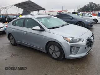 ✅ 2020 Hyundai Ioniq SE • VIN: KMHC75LC1LU235835 • Lot: 41714431. Wystawiony na IAAI z przebiegiem 45 828 mil. Bezpłatny archiwum sprzedaży aukcyjnych z USA i szczegółowy raport historii pojazdu na DreamBid. Zdjęcie 1.