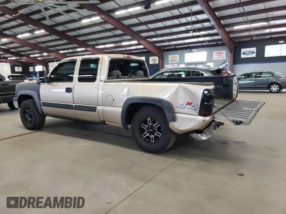 ✅ 2004 Chevrolet Silverado 1500 Z71 • VIN: 2GCEK19T541154216 • Lot: 72559924. Wystawiony na Copart z przebiegiem 150 728 mil mil. Skorzystaj z bezpłatnego archiwum sprzedaży aukcyjnych z USA i zobacz szczegółowy raport historii pojazdu na DreamBid. Zdjęcie 2.