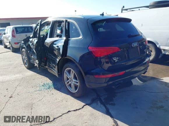 ✅ 2014 Audi Q5 Premium Plus • VIN: WA1LFAFP6EA124825 • Lot: 43810182. Listed on IAAI with 116,692 mi. Free auction sales archive from the USA and detailed vehicle history report at DreamBid. Image 3.