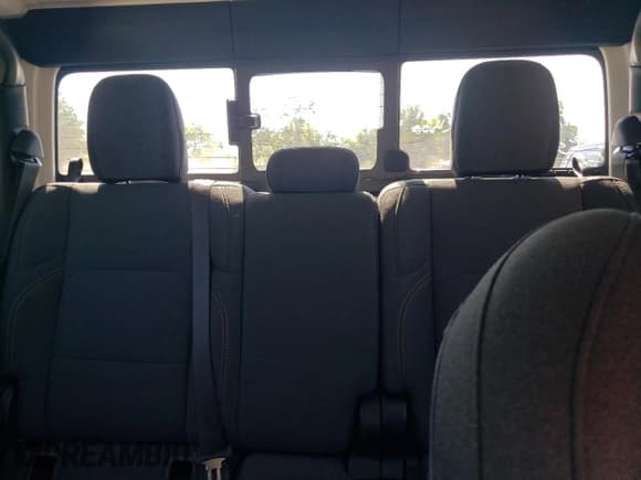 ✅ 2024 Jeep Gladiator Sport • VIN: 1C6JJTAG5RL116375 • Lot: 68782855. Wystawiony na Copart z przebiegiem 8 061 mil. Bezpłatny archiwum sprzedaży aukcyjnych z USA i szczegółowy raport historii pojazdu na DreamBid. Zdjęcie 10.