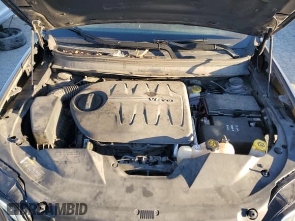 ✅ 2020 Jeep Cherokee Lux • VIN: 1C4PJMLXXLD505598 • Lot: 82588714. Wystawiony na Copart z przebiegiem 73 561 mil. Bezpłatny archiwum sprzedaży aukcyjnych z USA i szczegółowy raport historii pojazdu na DreamBid. Zdjęcie 12.