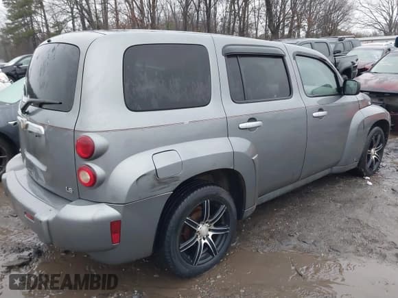 ✅ 2007 Chevrolet HHR LS • VIN: 3GNDA13D07S536069 • Lot: 41422895. Listed on IAAI with 226,340 mi. Free auction sales archive from the USA and detailed vehicle history report at DreamBid. Image 4.