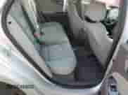 2019 Chevrolet Malibu LS z VIN 1G1ZC5ST8KF115814, wystawiony jako Copart lot #81141765 z przebiegiem 84 356 mil mil oraz Szkoda całkowita • Salvage title. Historia ofert i sprzedaży dostępna na DreamBid. Obrazek 10.