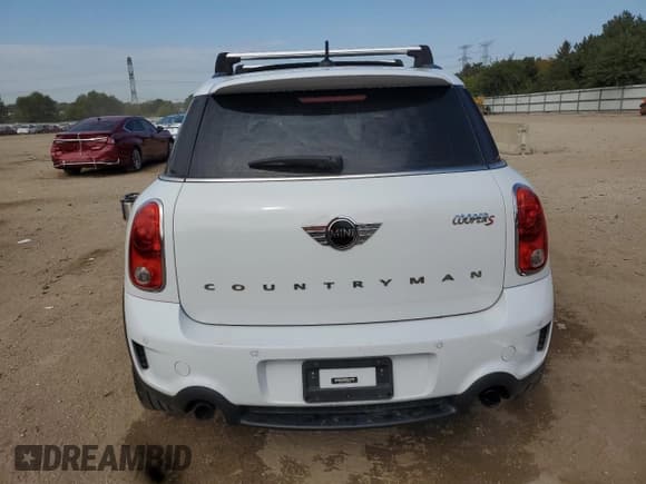 ✅ 2015 MINI Countryman S • VIN: WMWZC3C59FWT06303 • Lot: 80170765. Wystawiony na Copart z przebiegiem 142 501 mil. Bezpłatny archiwum sprzedaży aukcyjnych z USA i szczegółowy raport historii pojazdu na DreamBid. Zdjęcie 6.