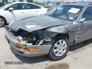 ✅ 1992 Toyota Camry • VIN: 4T1VK12W6NU047357 • Lot: 42593322. Wystawiony na IAAI z przebiegiem 325 406 mil. Bezpłatny archiwum sprzedaży aukcyjnych z USA i szczegółowy raport historii pojazdu na DreamBid. Zdjęcie 6.