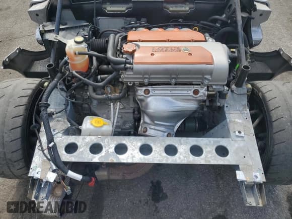 ✅ 2005 Lotus Elise • VIN: SCCPC111X5HL32084 • Lot: 54543185. Wystawiony na Copart z przebiegiem Nie podano. Bezpłatny archiwum sprzedaży aukcyjnych z USA i szczegółowy raport historii pojazdu na DreamBid. Zdjęcie 11.