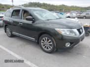 ✅ 2015 Nissan Pathfinder SL • VIN: 5N1AR2MM9FC708298 • Lot: 42007408. Listed on IAAI with 144,114 mi. Free auction sales archive from the USA and detailed vehicle history report at DreamBid. Image 1.
