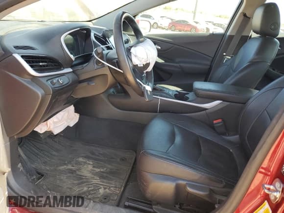 ✅ 2018 Chevrolet Volt LT • VIN: 1G1RA6S5XJU113859 • Lot: 73048953. Wystawiony na Copart z przebiegiem 99 834 mil. Bezpłatny archiwum sprzedaży aukcyjnych z USA i szczegółowy raport historii pojazdu na DreamBid. Zdjęcie 7.