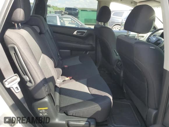 ✅ 2020 Nissan Pathfinder SV • VIN: 5N1DR2BN6LC593082 • Lot: 54295125. Listed on Copart with 101,795 mi. Free auction sales archive from the USA and detailed vehicle history report at DreamBid. Image 11.