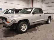 ✅ 1999 Dodge Dakota SLT • VIN: 1B7GL22X1XS175934 • Lot: 41614522. Wystawiony na IAAI z przebiegiem 127 373 mil. Bezpłatny archiwum sprzedaży aukcyjnych z USA i szczegółowy raport historii pojazdu na DreamBid. Zdjęcie 23.