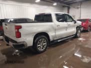 ✅ 2022 Chevrolet Silverado 1500 LTZ • VIN: 3GCUYGED5NG207288 • Lot: 43661493. Wystawiony na IAAI z przebiegiem 117 117 mil. Bezpłatny archiwum sprzedaży aukcyjnych z USA i szczegółowy raport historii pojazdu na DreamBid. Zdjęcie 4.