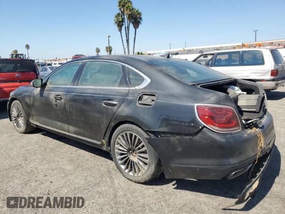 ✅ 2020 Kia K900 • VIN: KNAS24J64L6021493 • Lot: 71236134. Listed on Copart with Not provided. Free auction sales archive from the USA and detailed vehicle history report at DreamBid. Image 2.