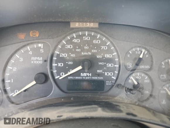 ✅ 2001 Chevrolet Silverado 2500HD LS • VIN: 1GCHK24191E301026 • Лот: 71162635. Опубликован ранее на Copart с пробегом 222 237 миль. Бесплатный доступ к архиву аукционных продаж из США и подробный отчёт об истории автомобиля на DreamBid. Изображение 9.