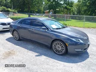 ✅ 2013 Lincoln MKZ • VIN: 3LN6L2J92DR828546 • Lot: 42836249. Wystawiony na IAAI z przebiegiem 177 618 mil. Bezpłatny archiwum sprzedaży aukcyjnych z USA i szczegółowy raport historii pojazdu na DreamBid. Zdjęcie 1.