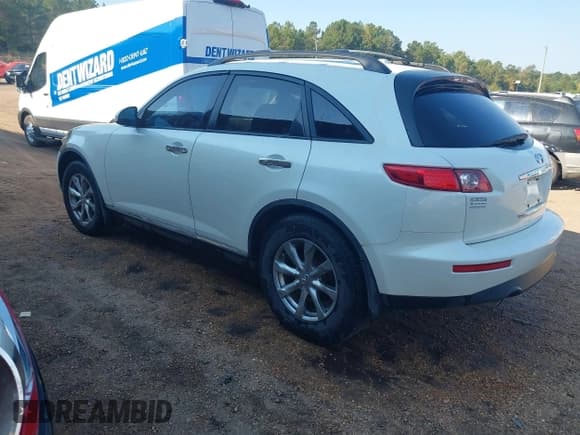 ✅ 2008 Infiniti FX • VIN: JNRAS08U18X101637 • Lot: 43257382. Wystawiony na IAAI z przebiegiem 166 886 mil. Bezpłatny archiwum sprzedaży aukcyjnych z USA i szczegółowy raport historii pojazdu na DreamBid. Zdjęcie 3.