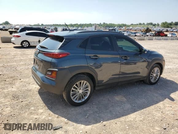 ✅ 2020 Hyundai Kona SEL • VIN: KM8K22AA6LU575038 • Лот: 55038864. Опубликован ранее на Copart с пробегом 38 850 миль. Бесплатный доступ к архиву аукционных продаж из США и подробный отчёт об истории автомобиля на DreamBid. Изображение 3.