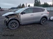 ✅ 2017 Toyota RAV4 SE • VIN: 2T3JFREV3HW618173 • Lot: 94369095. Wystawiony na Copart z przebiegiem 110 249 mil. Bezpłatny archiwum sprzedaży aukcyjnych z USA i szczegółowy raport historii pojazdu na DreamBid. Zdjęcie 1.