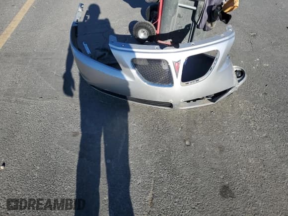 ✅ 2006 Pontiac G6 GT • VIN: 1G2ZH558964132269 • Лот: 84606005. Опубликован ранее на Copart с пробегом 53 850 миль. Бесплатный доступ к архиву аукционных продаж из США и подробный отчёт об истории автомобиля на DreamBid. Изображение 12.