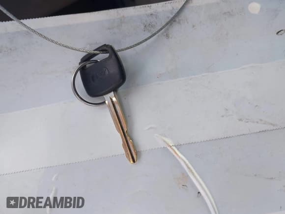 ✅ 1999 Toyota Corolla LE • VIN: 1NXBR12E7XZ221588 • Lot: 43836707. Wystawiony na IAAI z przebiegiem 295 529 mil. Bezpłatny archiwum sprzedaży aukcyjnych z USA i szczegółowy raport historii pojazdu na DreamBid. Zdjęcie 11.