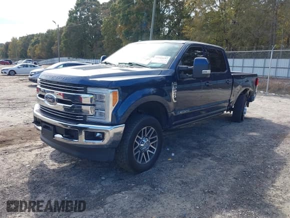 ✅ 2018 Ford F-250 King Ranch • VIN: 1FT7W2BTXJEB58348 • Lot: 43499086. Wystawiony na IAAI z przebiegiem 189 644 mil. Bezpłatny archiwum sprzedaży aukcyjnych z USA i szczegółowy raport historii pojazdu na DreamBid. Zdjęcie 21.