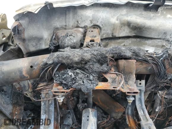 ✅ 2025 GMC Yukon Elevation • VIN: 1GKS2BRD4SR120939 • Лот: 57215585. Опубликован ранее на Copart с пробегом Не указан. Бесплатный доступ к архиву аукционных продаж из США и подробный отчёт об истории автомобиля на DreamBid. Изображение 9.